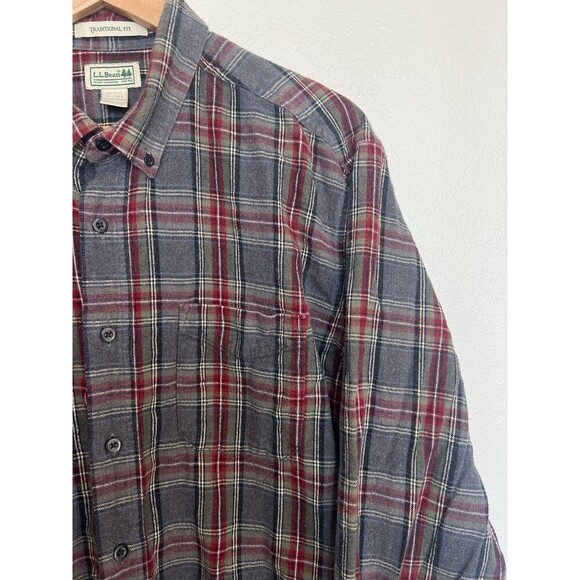 LL Bean Red Stewart Scotch Plaid Flannel Long Sleeve Button Up Traditional Fit - Picture 4 of 9